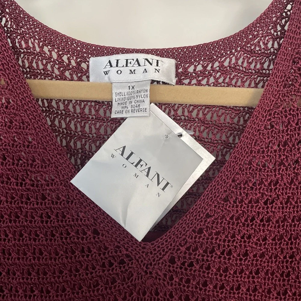 Alfani Woman 1X Burgundy Long Sleeve Knit Sweater Pullover Plus Size EUC